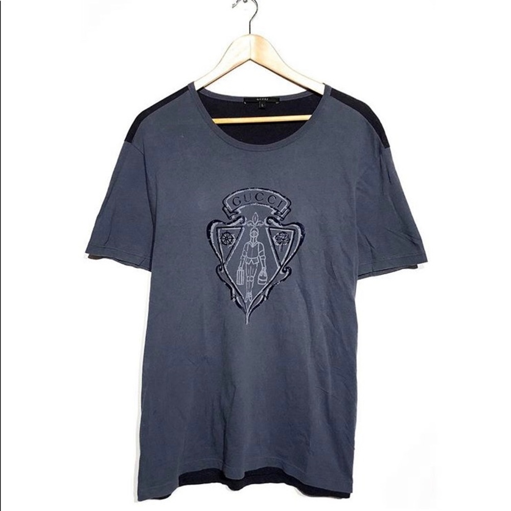 Authentic Gucci Crest shirt